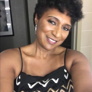 Meet your Posher, Angela